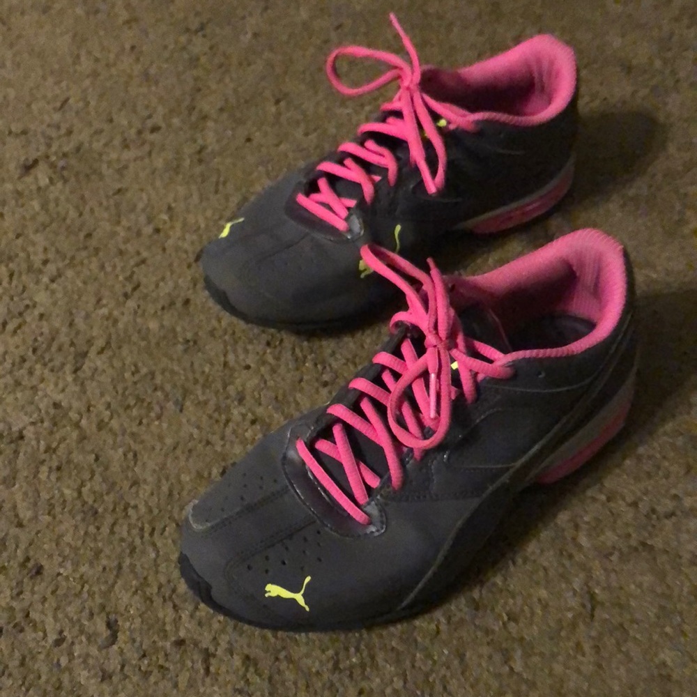 Puma sneakers - Picture 3 of 3